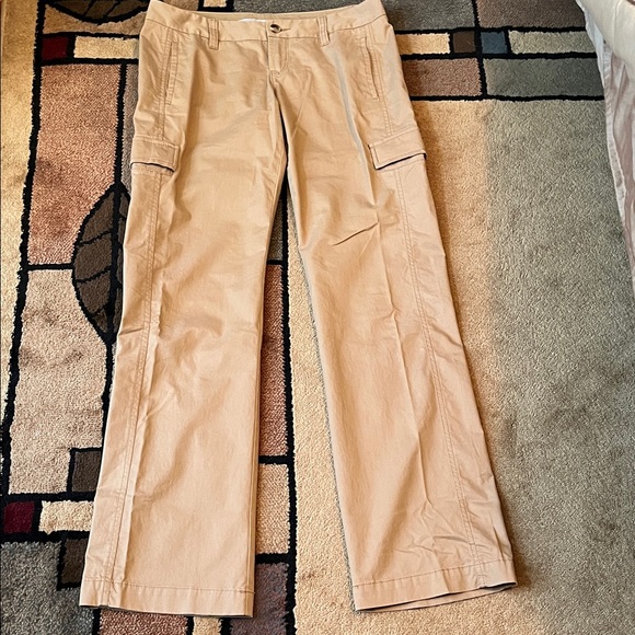 Old Navy Y2K Boot-Cut Flare Leg Low-Rise Pants (Size: 2 Women) - Picture 6 of 10